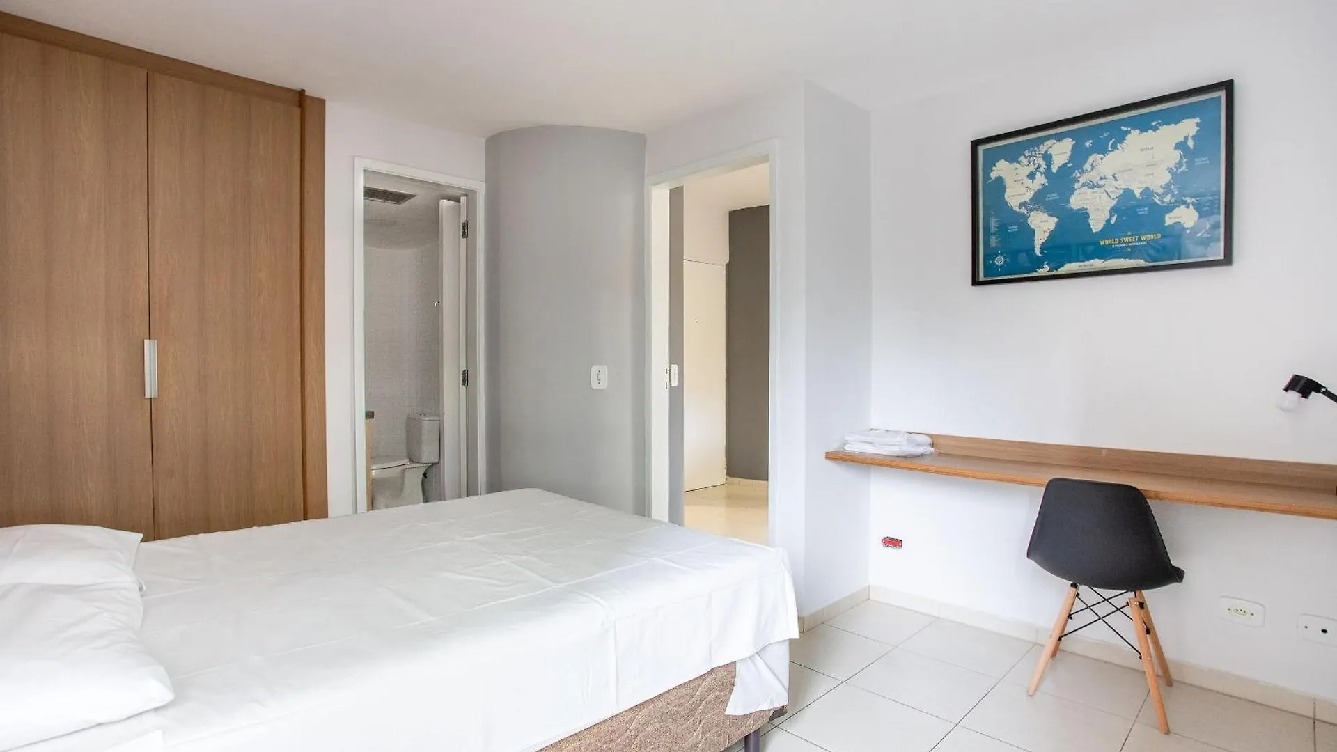 Apartamento Impecavel C/ Garagem Prox Metro Hospitais E Mto +!