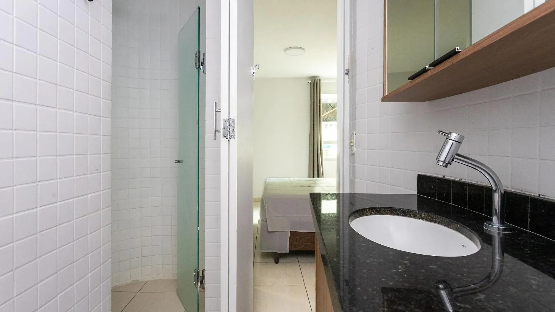 Impecavel C/ Garagem Prox Metro Hospitais E Mto +! Apartamento